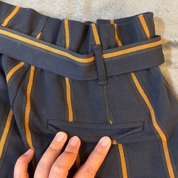 Zara Orange and Navy Blue Trousers with Stripes

#1131 - Picture 4 of 7